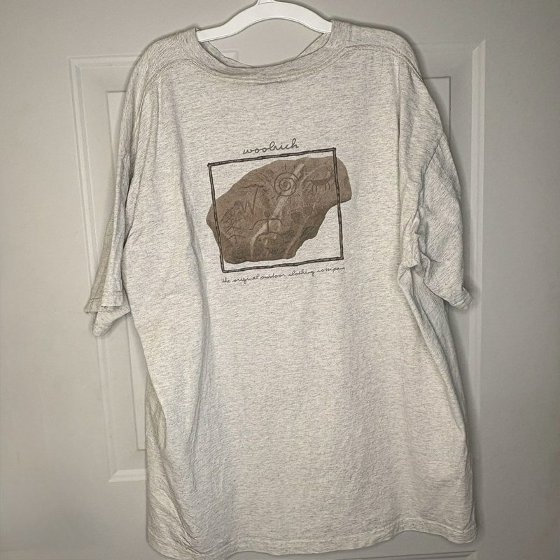 Vintage Woolrich USA Made T-Shirt XL Gray Petroglyph Graphic Outdoor Hiking