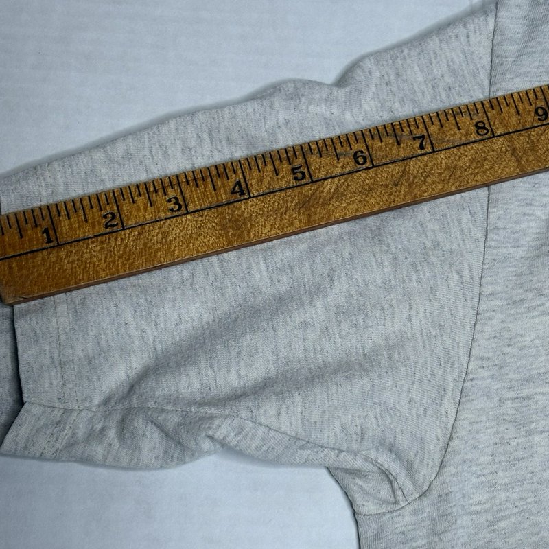 Vintage Woolrich USA Made T-Shirt XL Gray Petroglyph Graphic Outdoor Hiking