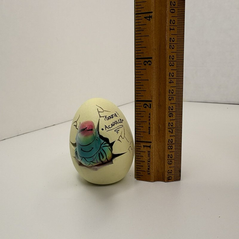 Vintage Toucan in Egg Souvenir Figurine “¡Sourie! Acapulco” Hand Painted Mexico