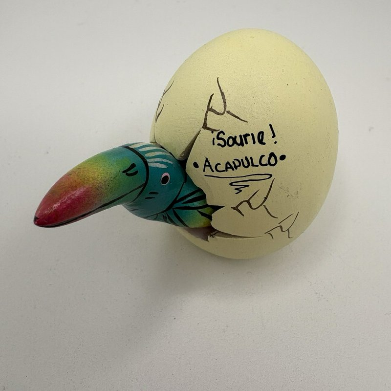 Vintage Toucan in Egg Souvenir Figurine “¡Sourie! Acapulco” Hand Painted Mexico