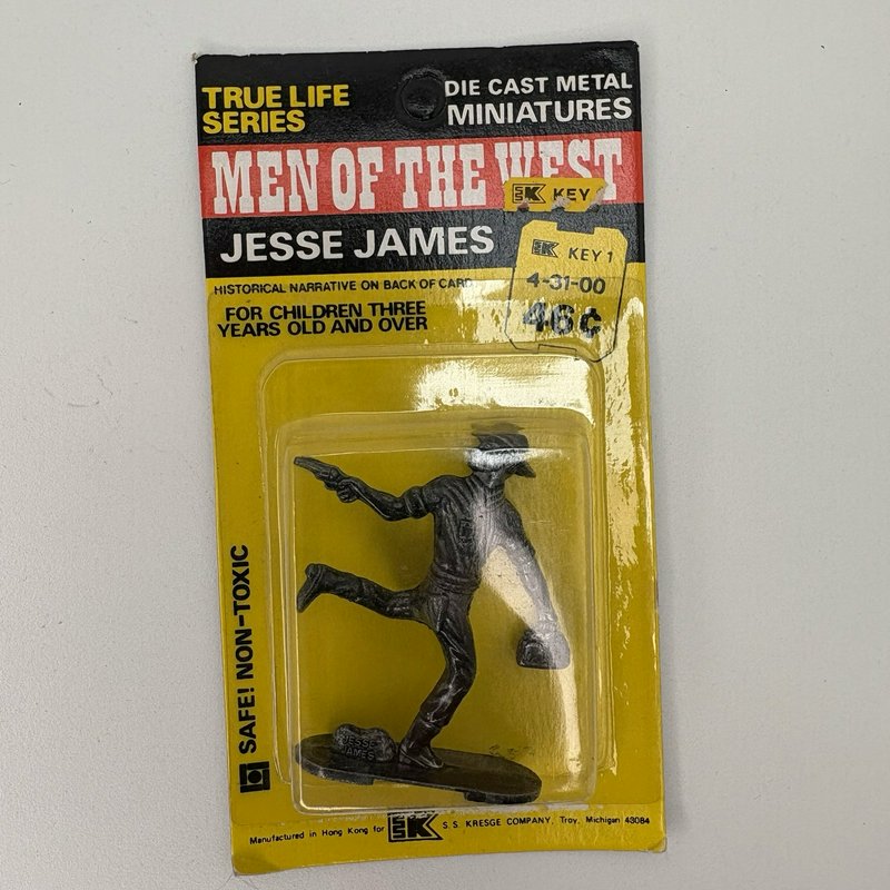 Vintage 1970s S.S. Kresge Die Cast Figures Lot Sealed Men of the West & History