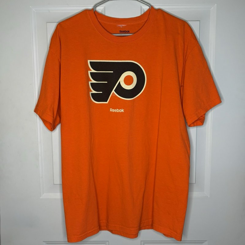 Reebok Philadelphia Flyers Winter Classic 2012 Orange T-Shirt Men’s Large NHL