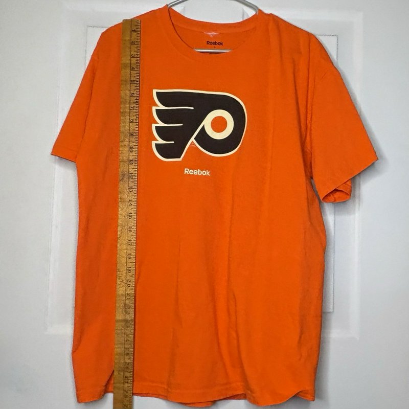 Reebok Philadelphia Flyers Winter Classic 2012 Orange T-Shirt Men’s Large NHL