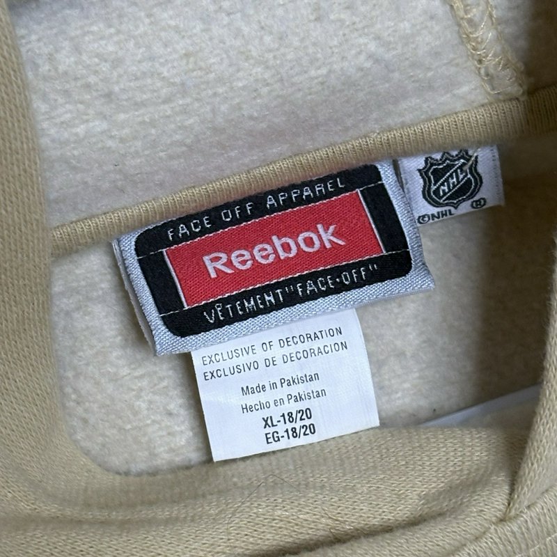 Reebok “Face Off Apparel” NHL Penguins Gold Hoodie Youth Extra Large