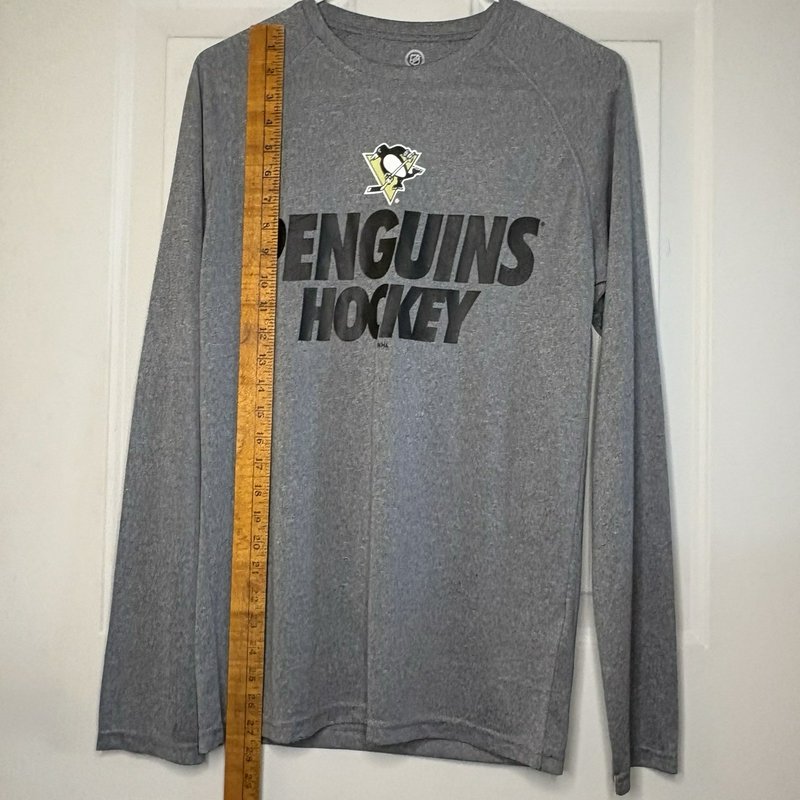 Pittsburgh Penguins Hockey Men's Gray Long Sleeve Performance Shirt Small NWT