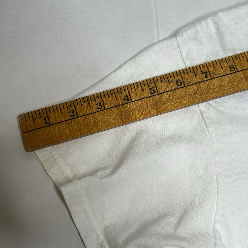 The Simpsons Family Couch Scene T-Shirt White Graphic Tee 2012 Size M