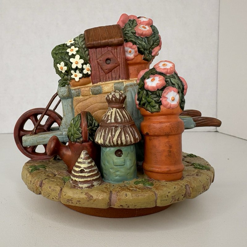 Rebecca Carter Garden Wall Cap Candle Jar Lid Topper 81-6571 2001 Fits 3”