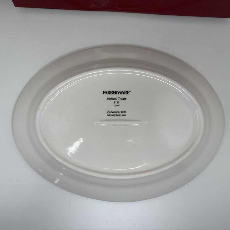 Farberware Holiday Treats 14” Oval Platter 2125 Christmas Ornaments NIB 2007