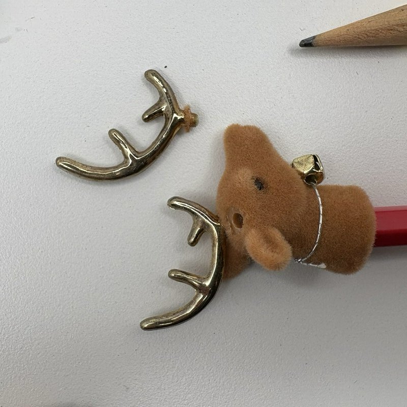 Vintage Taiwan D56 Pencil Lot 30 Novelty Toppers Animals Holidays Mailbox More