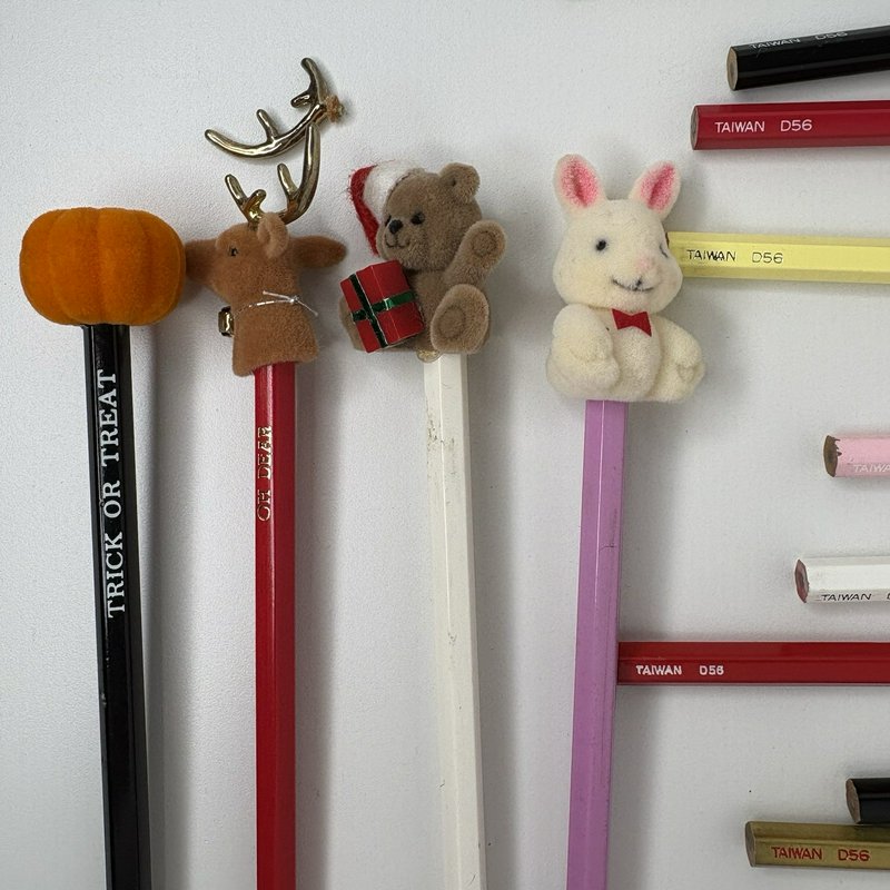Vintage Taiwan D56 Pencil Lot 30 Novelty Toppers Animals Holidays Mailbox More