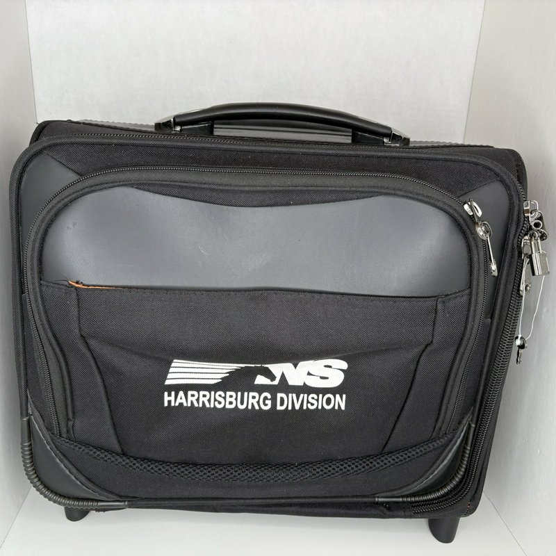 Norfolk Southern Rolling Crew Bag Harrisburg Division Trainman Gear Case NS Rail