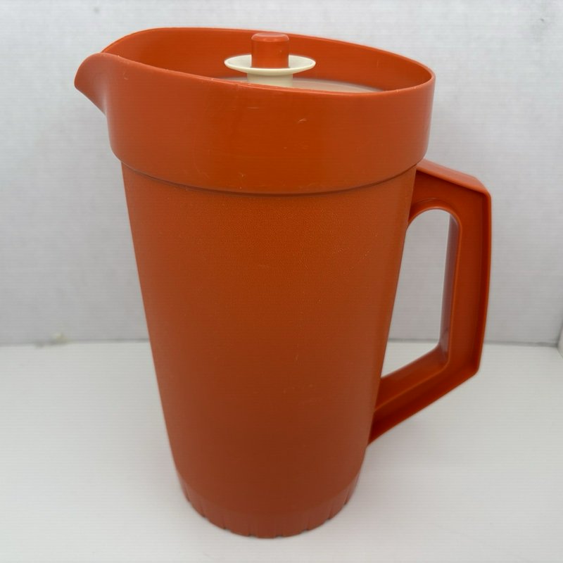 Vintage Tupperware Pitcher Condiment Set w/ spoons Jello Mold w/ inserts