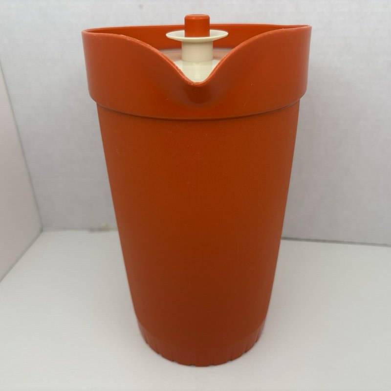 Vintage Tupperware Pitcher Condiment Set w/ spoons Jello Mold w/ inserts