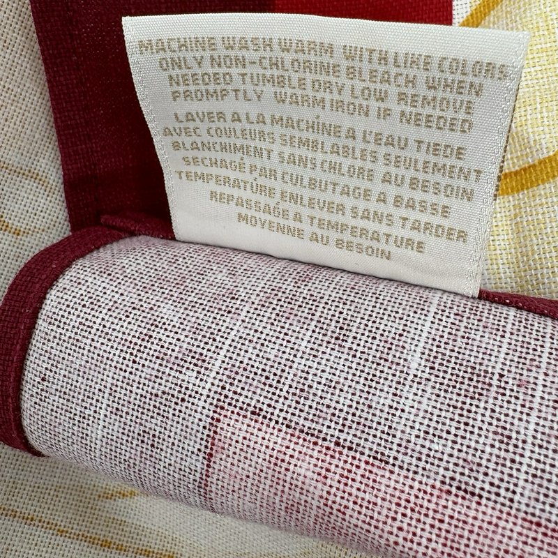 Williams-Sonoma Merry Christmas Santa Tea Towel 100% Cotton 30x21 Vintage Style