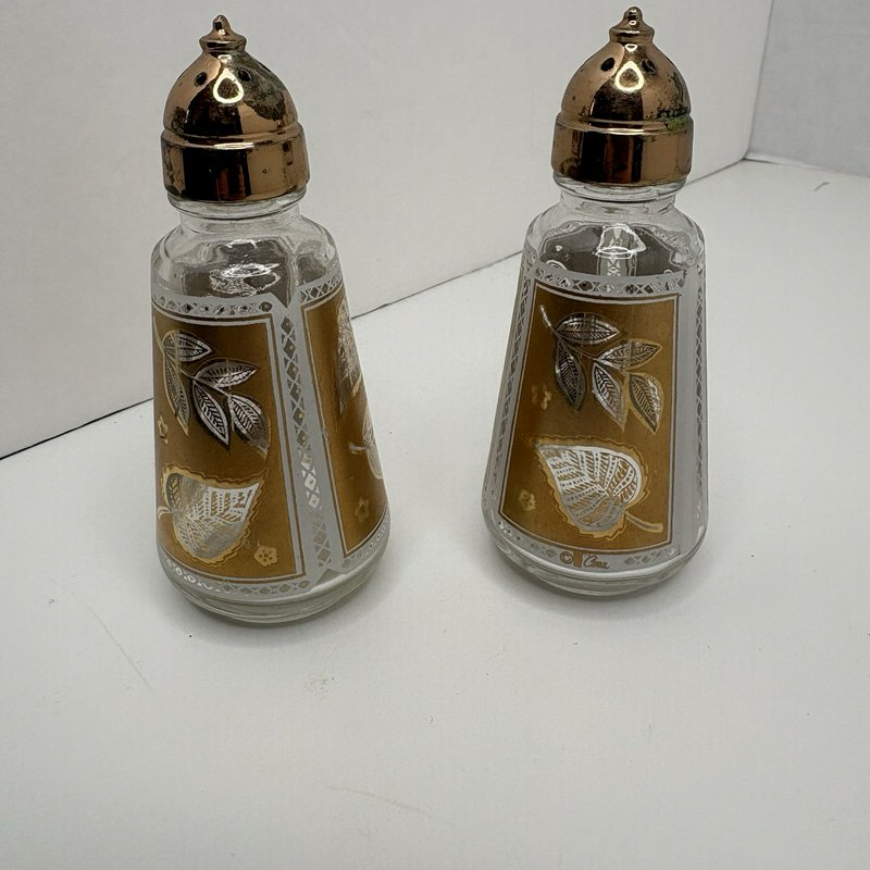 Vintage Cera Gold Leaf Salt & Pepper Shakers Pair Mid Century Glass Retro