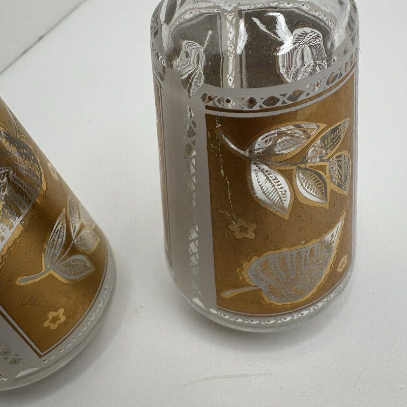 Vintage Cera Gold Leaf Salt & Pepper Shakers Pair Mid Century Glass Retro