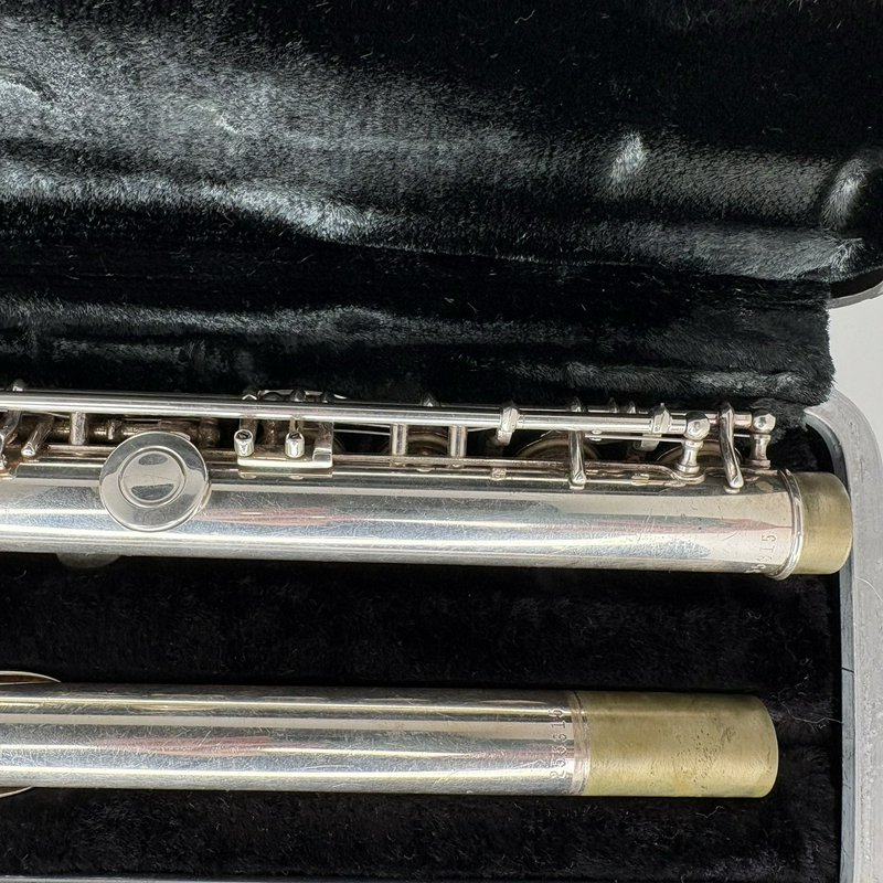Bundy Student Flute Closed Hole Vintage Silver Tone w/ Original Hard Case