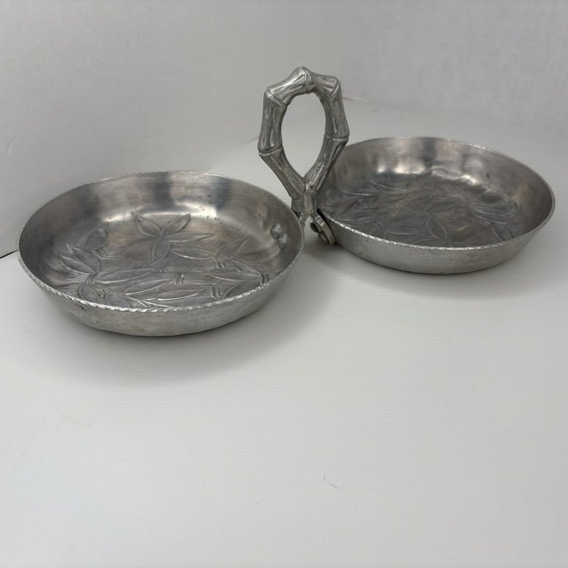 Everlast Hand Wrought Aluminum Double Serving Dish Bamboo Handle Vintage