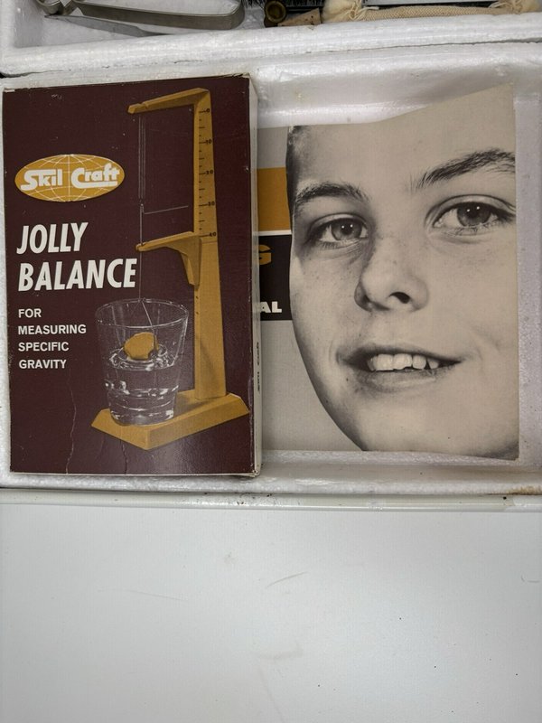 Complete 1960s Skil-Craft Geology Lab Metal Case Set Minerals Fossils & Balance