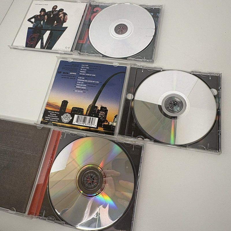 Hip Hop CD Lot of 11 Eminem /  Snoop Dogg /  Cypress Hill / Puff Daddy / Nelly