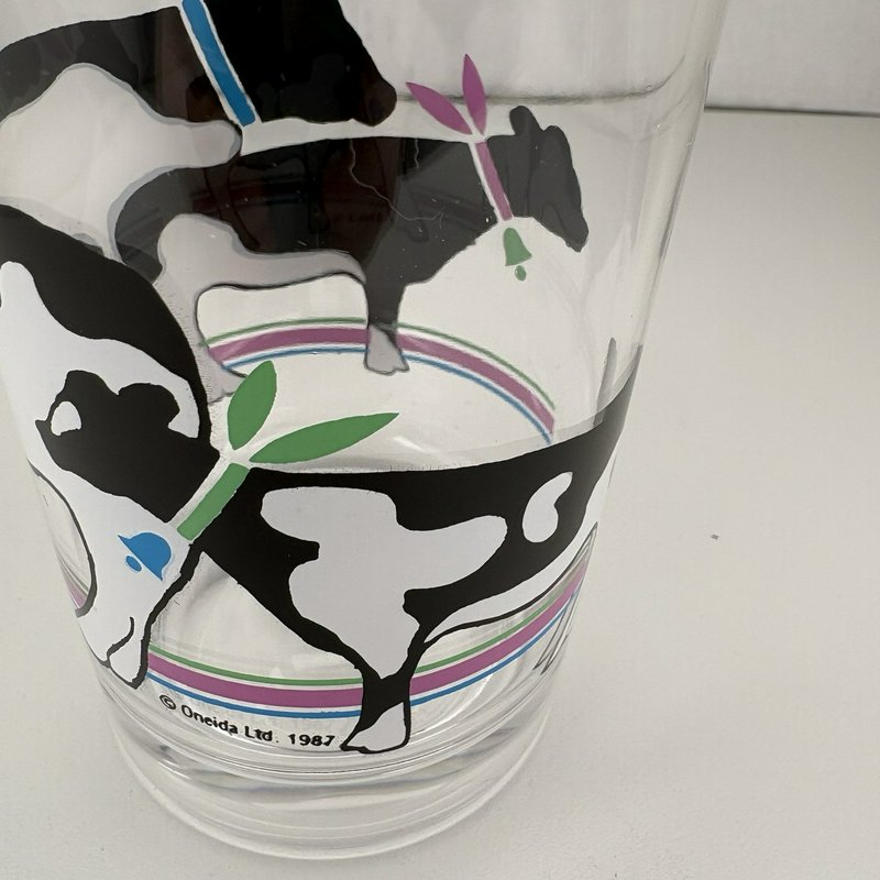 Vintage Oneida Cow Plastic Tumbler Set of 8 Clear Farmhouse Cups 1987