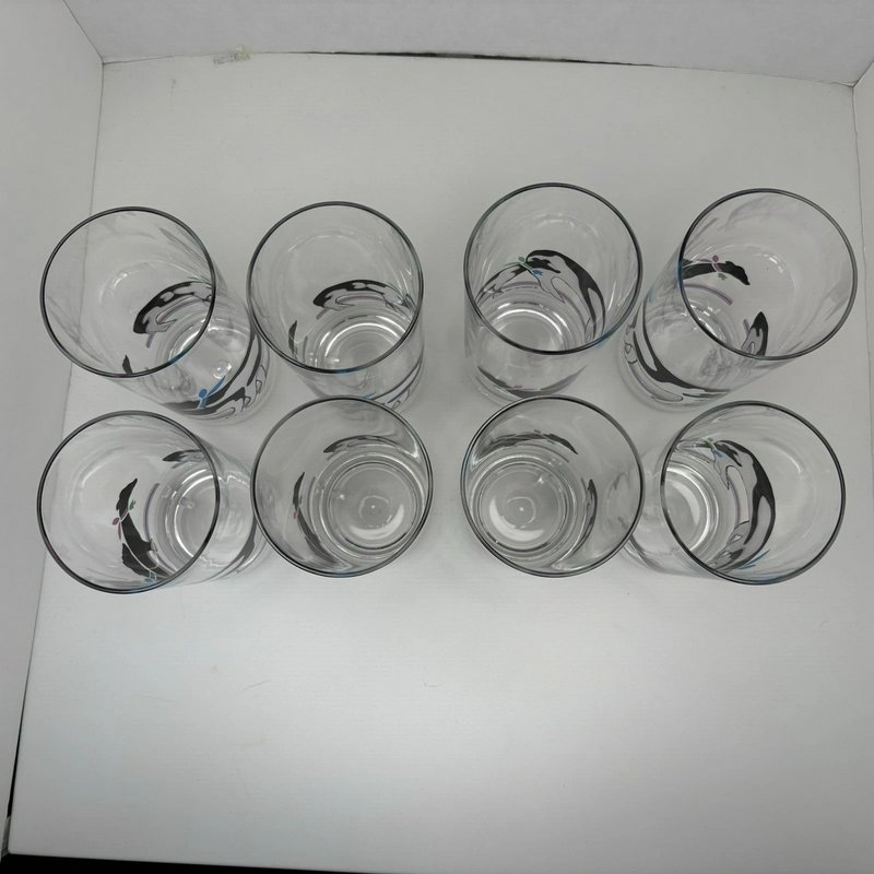 Vintage Oneida Cow Plastic Tumbler Set of 8 Clear Farmhouse Cups 1987