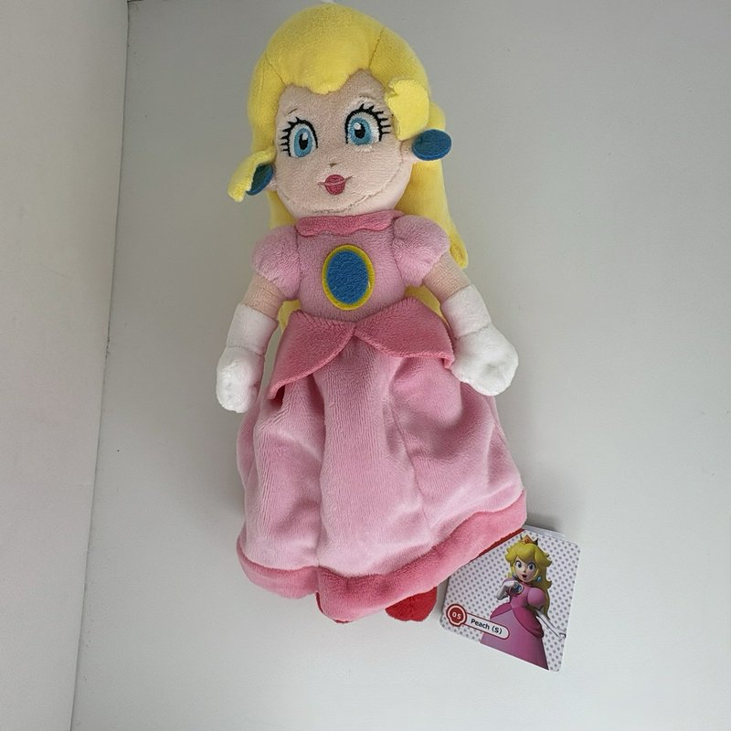 Princess Peach Plush Doll Super Mario Bros Nintendo w/ Hang Tag Pink Dress