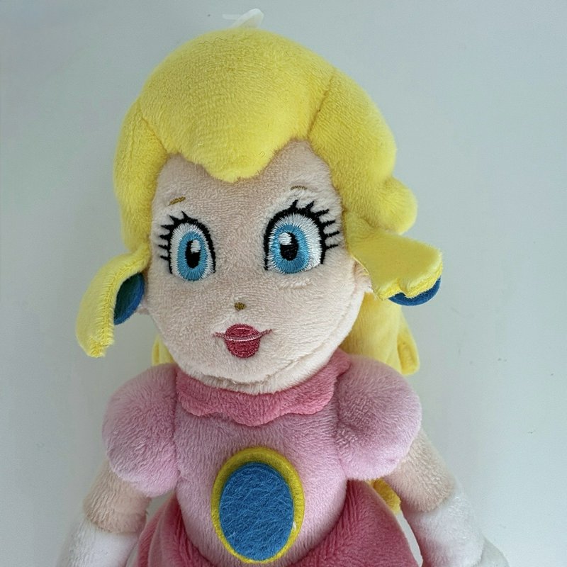 Princess Peach Plush Doll Super Mario Bros Nintendo w/ Hang Tag Pink Dress