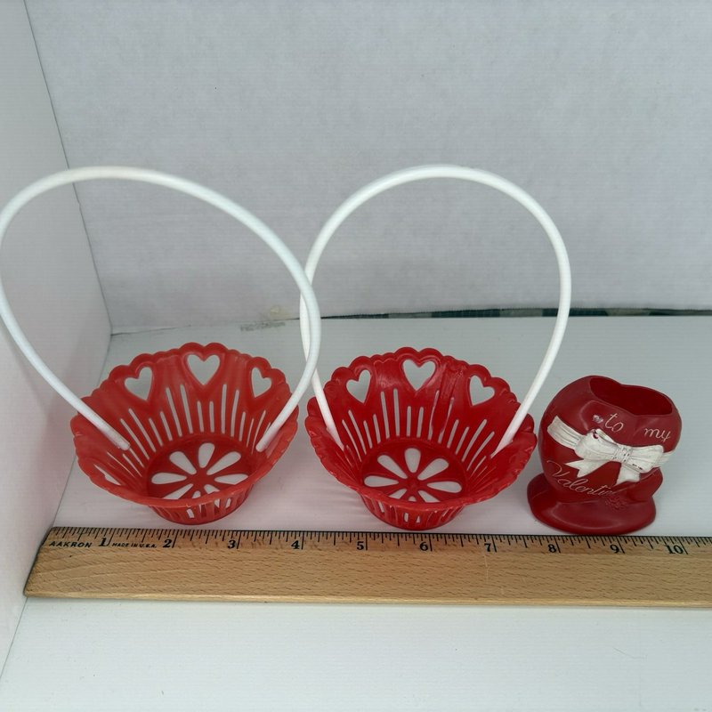 Vintage Valentine Plastic Candy Set Heart Container Nut Baskets Cupcake Picks