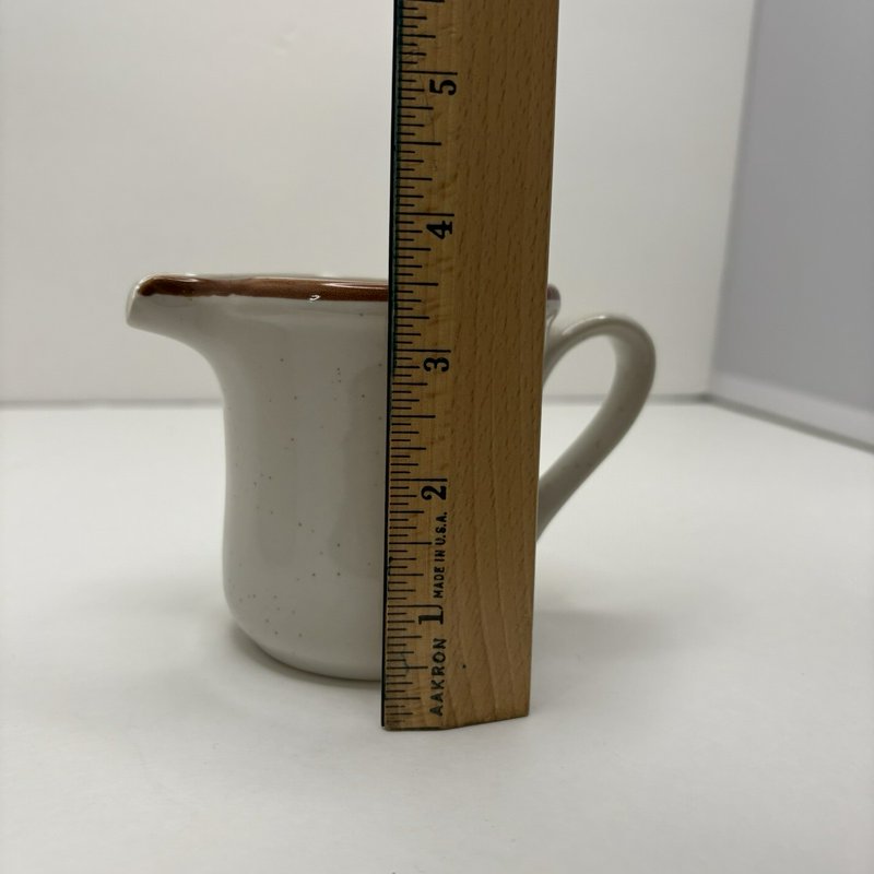 Imperial Stoneware H-1000 Countryside Creamer & Melting Bowl Japan