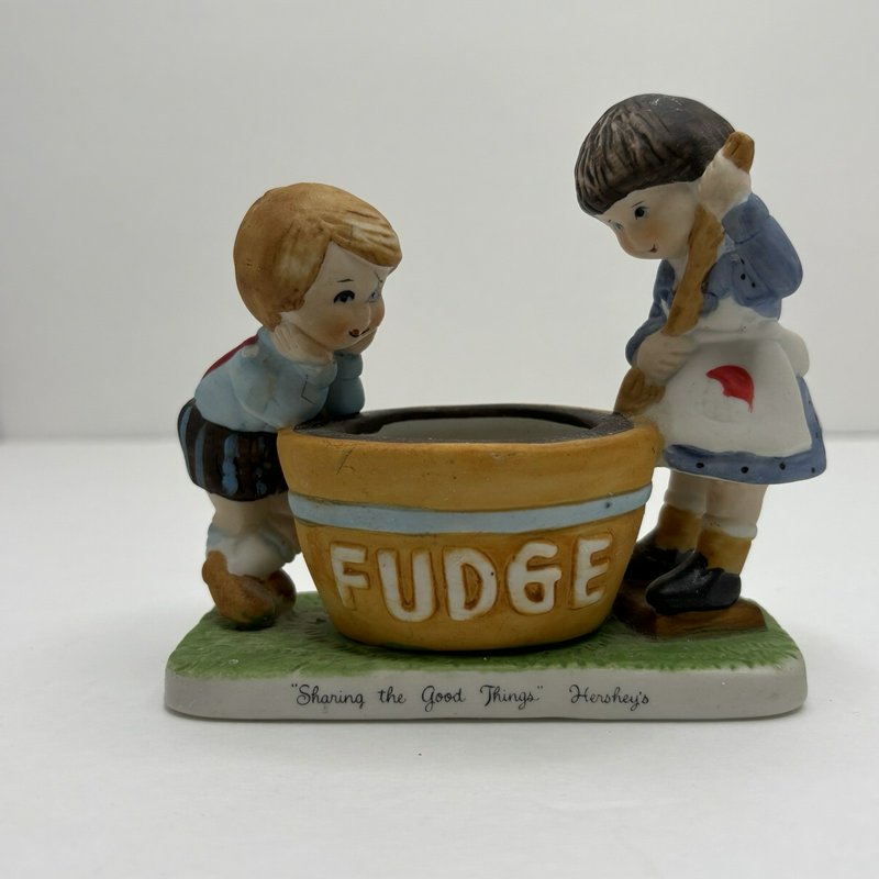Hershey’s Sharing the Good Things Fudge Figurine Candle Holder JH Schuler