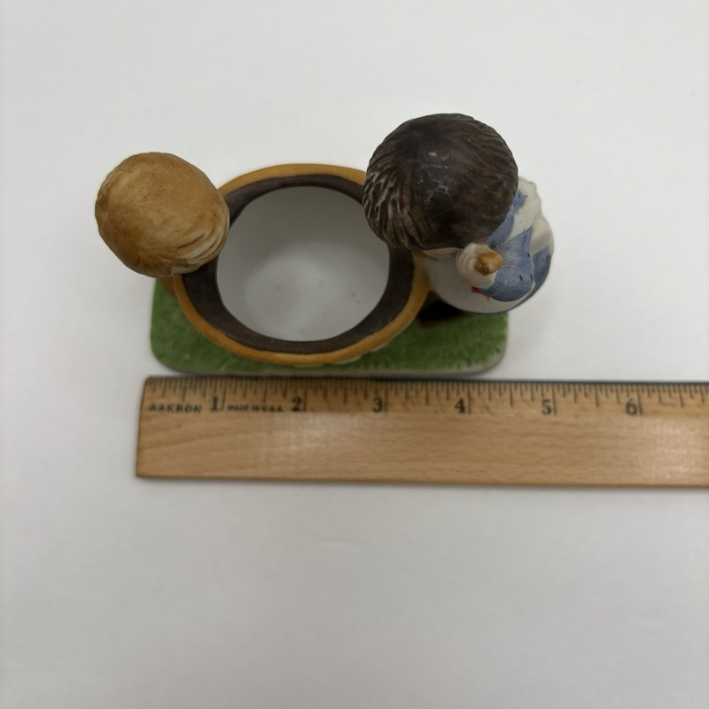 Hershey’s Sharing the Good Things Fudge Figurine Candle Holder JH Schuler