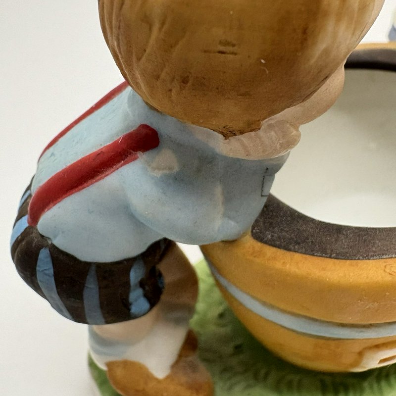 Hershey’s Sharing the Good Things Fudge Figurine Candle Holder JH Schuler