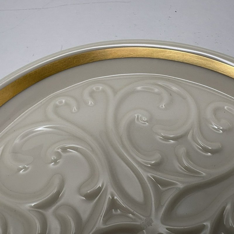 Lenox Seville 6.25” Ivory Embossed Trinket Dish Gold Trim