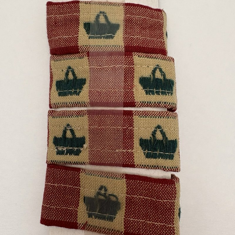 Longaberger Homestead Napkin Rings 8pc Red Basket Fabric Wood Button