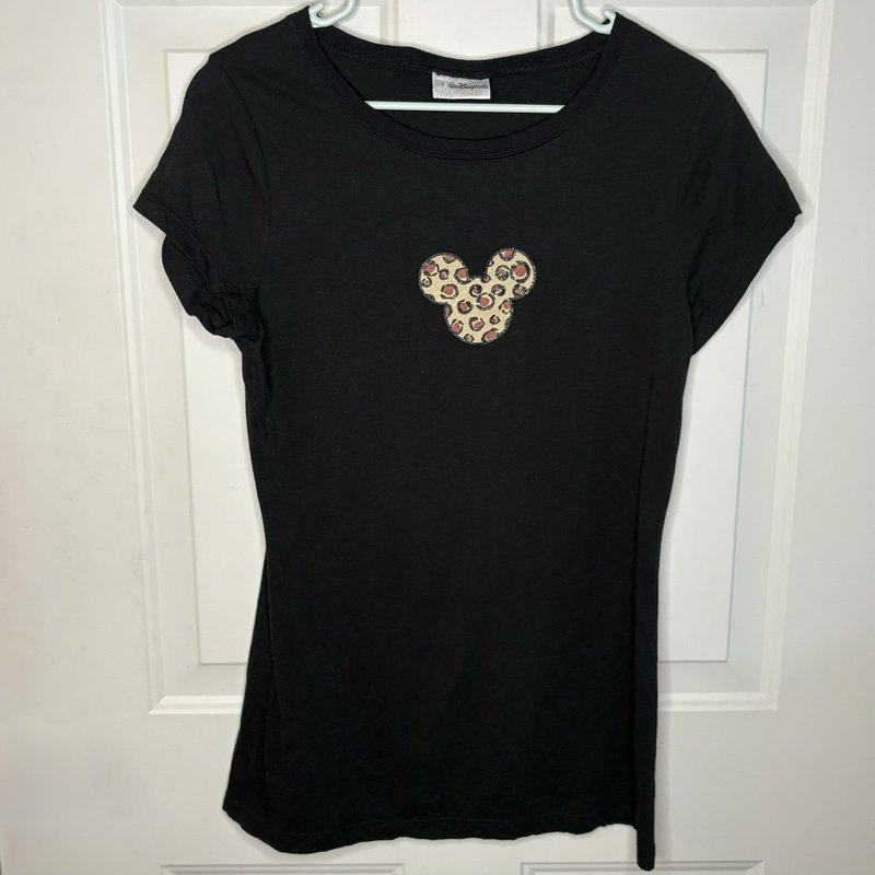 Walt Disney World Black T Shirt Leopard Mickey Head Women’s Size S