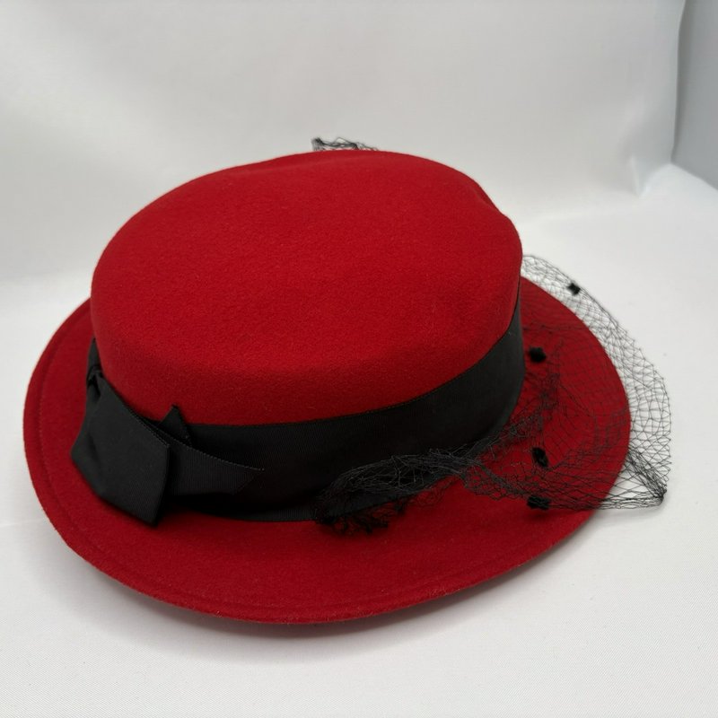 Vintage Peachfelt Red Wool Hat Black Bow Veil USA Geo. W. Bollman
