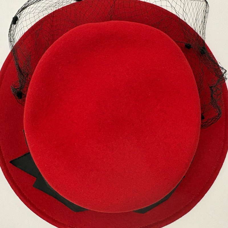 Vintage Peachfelt Red Wool Hat Black Bow Veil USA Geo. W. Bollman
