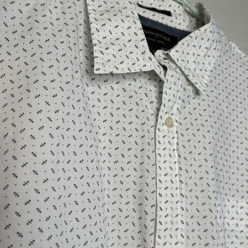 Banana Republic L Organic Cotton Untucked Fit Shirt White Micro Print