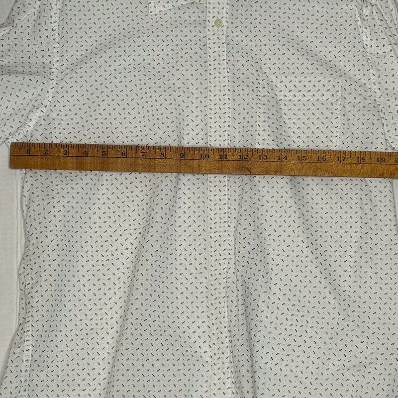 Banana Republic L Organic Cotton Untucked Fit Shirt White Micro Print