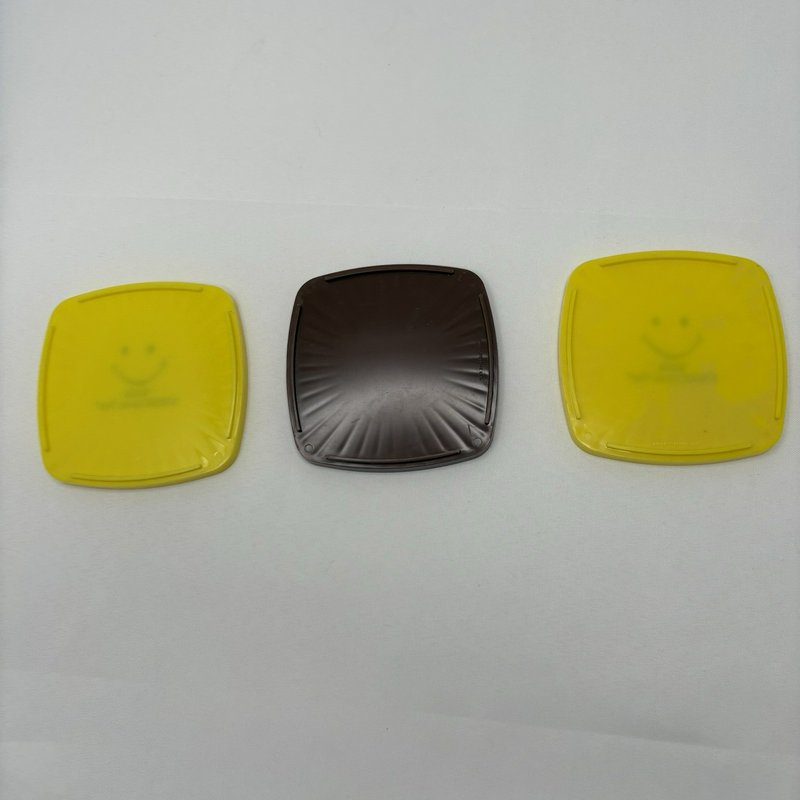 Vintage Stroh’s Beer Smiley Face Coasters Yellow Brown Plastic Set of 3 Bar