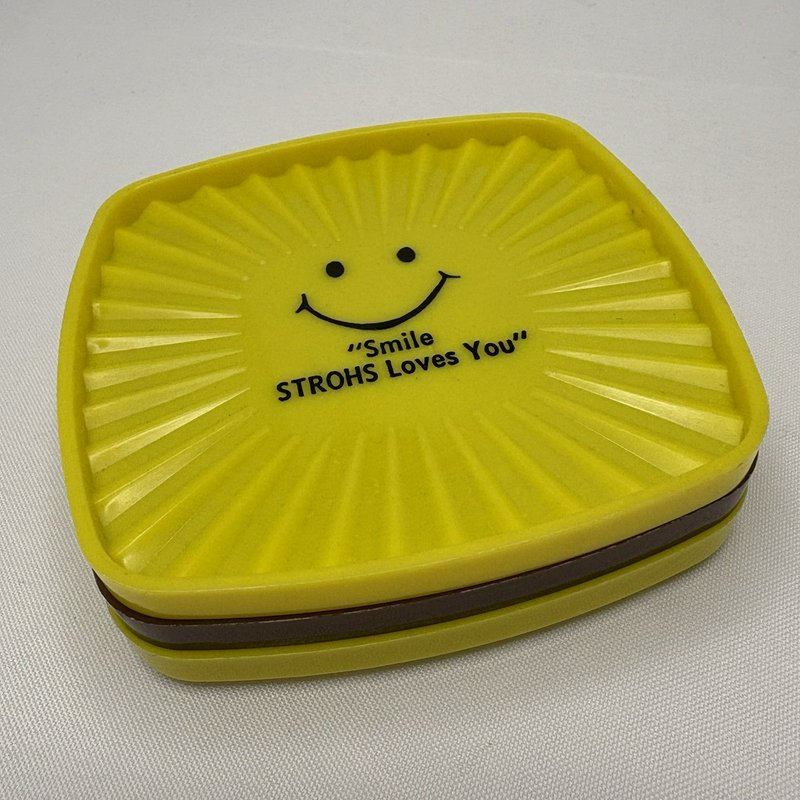 Vintage Stroh’s Beer Smiley Face Coasters Yellow Brown Plastic Set of 3 Bar