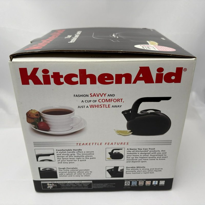 KitchenAid 2 Qt Black Porcelain Enamel Whistling Tea Kettle Model 51629 w/ Box