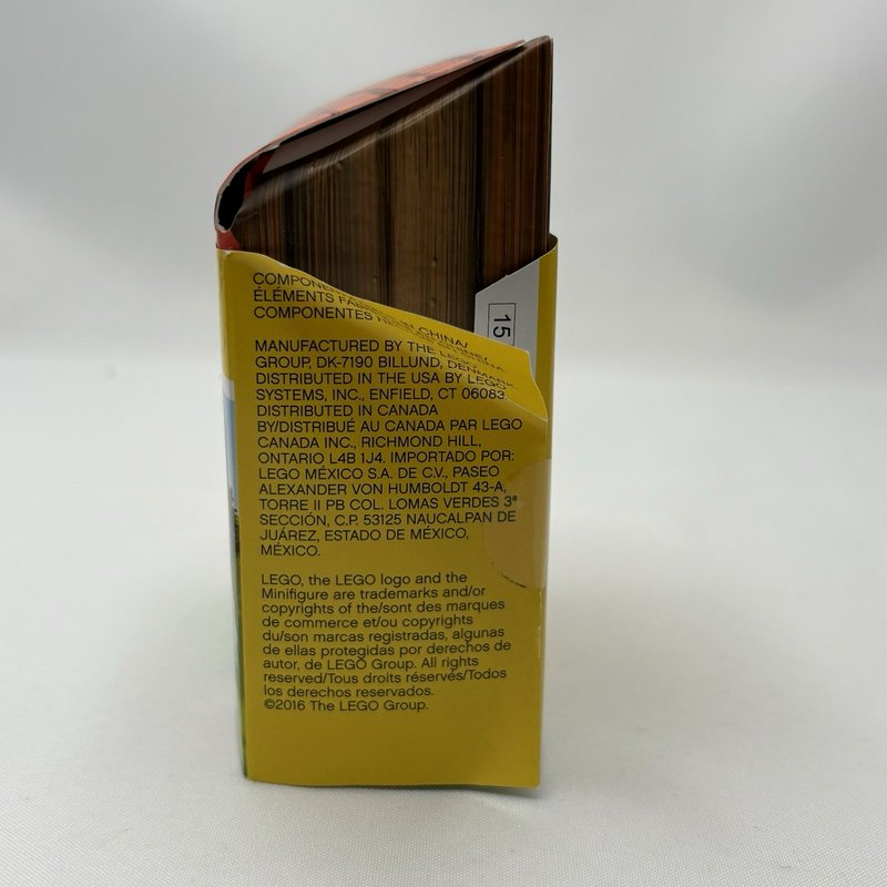 LEGO Chicken Suit Guy 5004468 Minifigure Promo Set w/ Box & Bent Sleeve