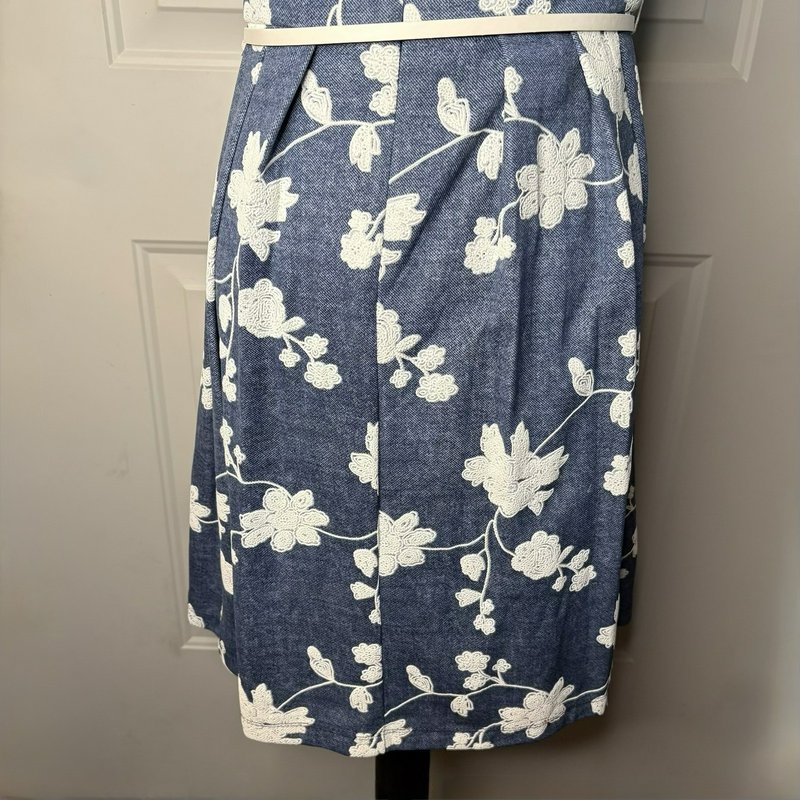 Rabbit Rabbit Designs Dress Womens 8 Blue White Embroidered Floral Belted Lined