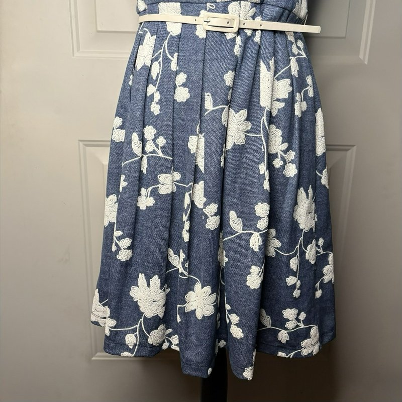 Rabbit Rabbit Designs Dress Womens 8 Blue White Embroidered Floral Belted Lined