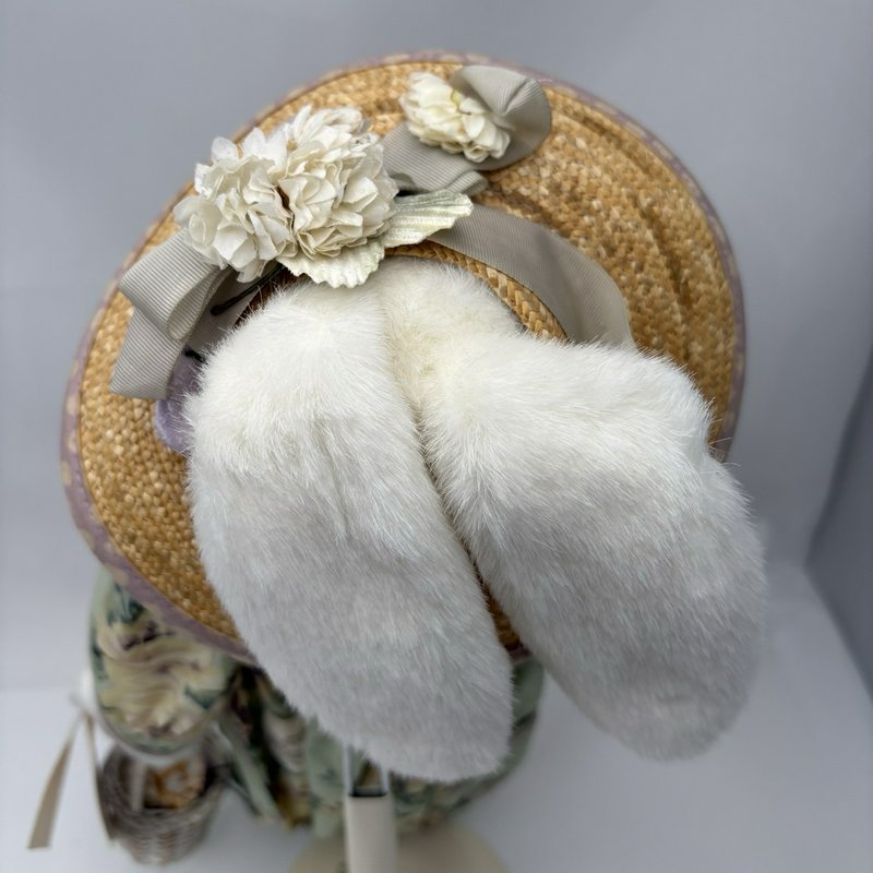 Hallmark Bunnies By The Bay Penny Pick Me Bunny Plush Stand Tag 15”