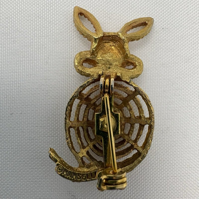 Vintage Mamselle Bunny Rabbit Gold Tone Brooch Rope Cutout Figural Pin