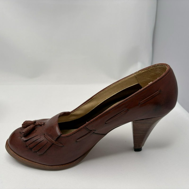 Vintage Endicott Johnson Tassel Loafer Heels Brown Leather 7.5M Brazil