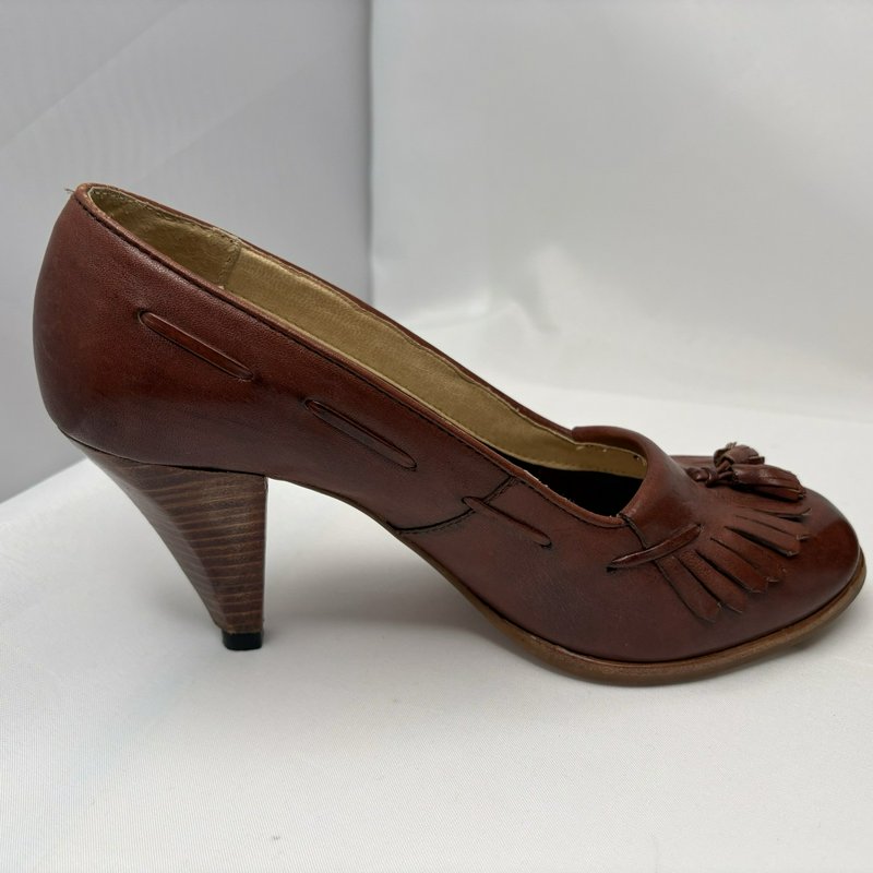 Vintage Endicott Johnson Tassel Loafer Heels Brown Leather 7.5M Brazil